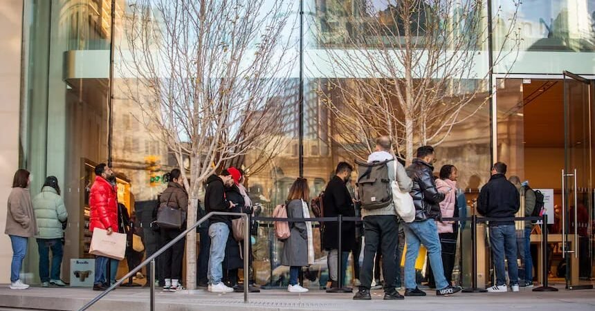 From Local Makers to National Pride: Are Canadian Products Becoming the New Holiday Must-Haves